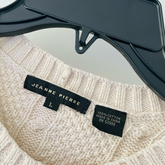 Patterned Sweater - Picture 3 of 6